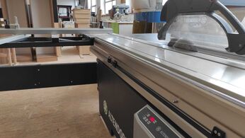 Formátovací pila Altendorf WA8 TE ve firmě pana Dvořáka