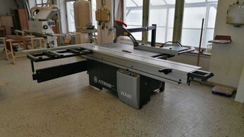 Formátovací pila Altendorf WA 80 TE bude sloužit i pro výrobu vysoce kvalitních sedacích souprav