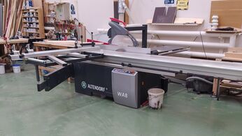 Východočeské divadlo v Pardubicích a Altendorf WA8 TE